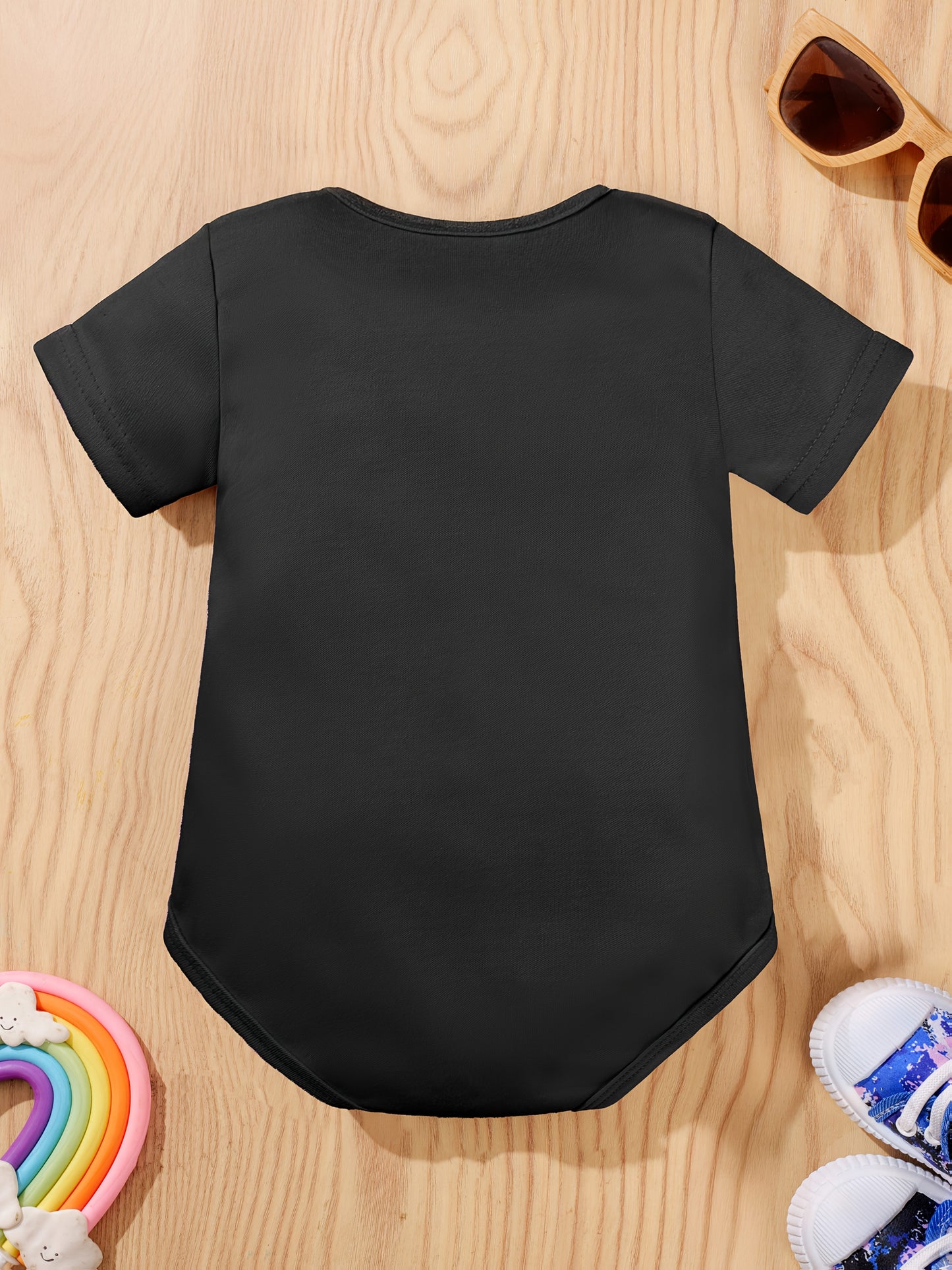 Newborn Summer Short Sleeve Bodysuit with My Mom and I Talk About You Print in Black