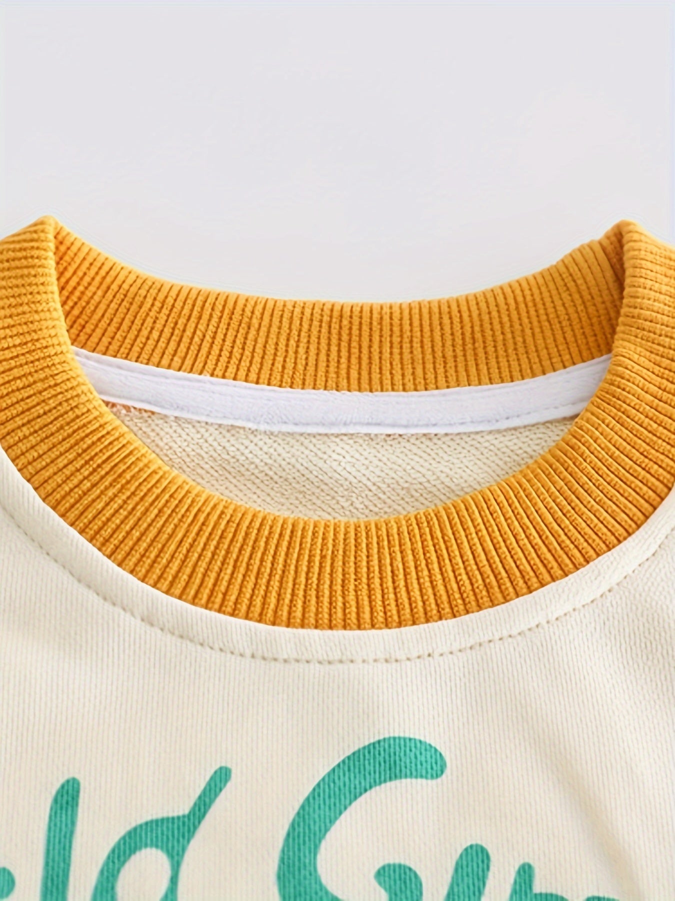 CozyKids 3 Piece Children's Set – Adorable Giraffe Frog Dinosaur Patterns