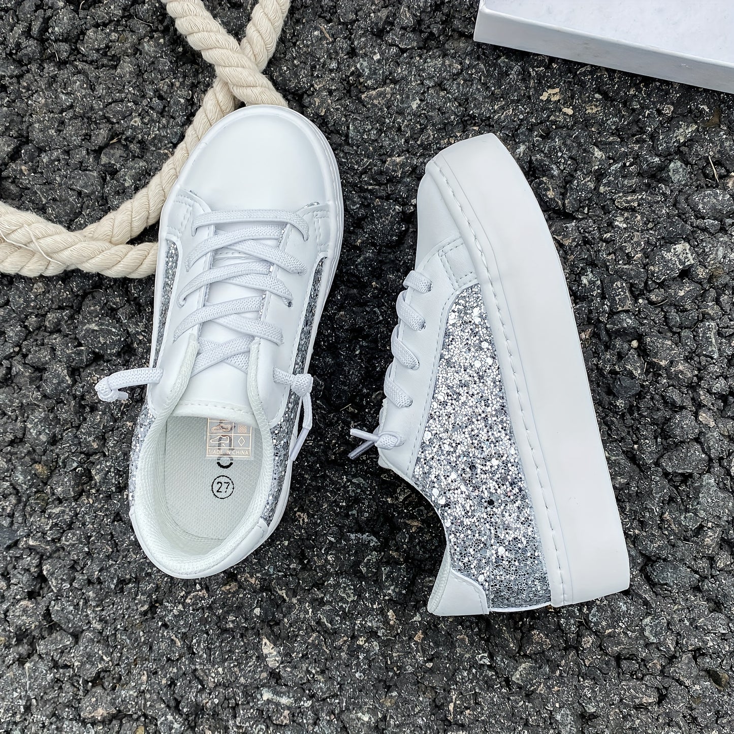 White Canvas Mid-Top Sneakers for Babies Stylish Low-Top Boys and Girls Casual Shoes