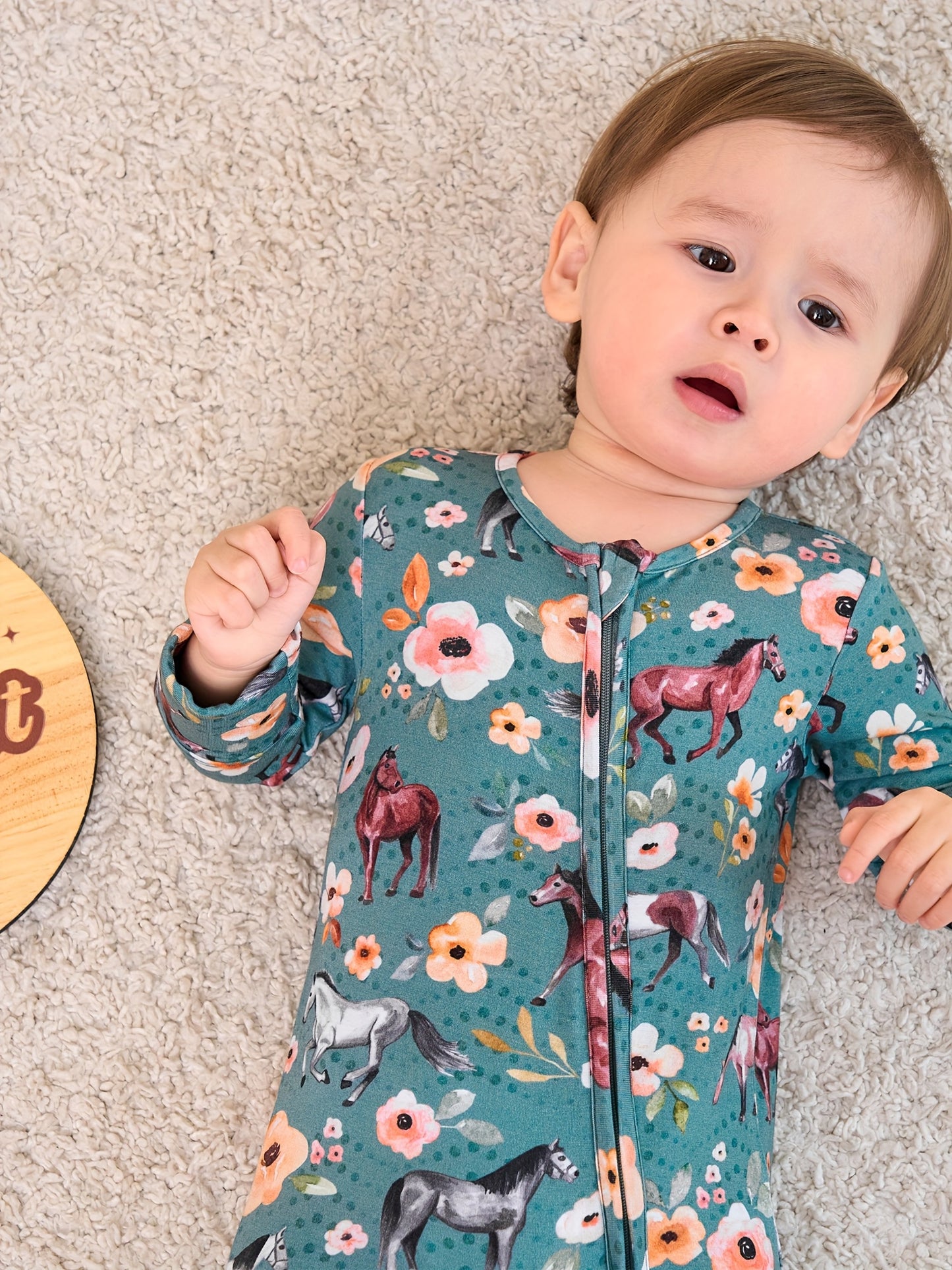 Ship From US, POSHTOT Mustang Print Bamboo Fiber Breathable Bamboo Fiber Baby Long Sleeve Pants Tights. Comfortable Fit, Cute, Baby Two-way Zip-up Onesie with Folding Feet And Mittens for Ages 0-2. Casual Outdoor Jumpsuit for