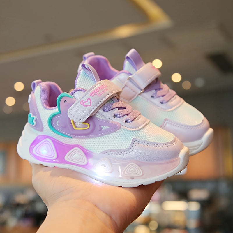 Summer Young Girls Sports Shoes with Luminous Belt Light Breathable Mesh Casual Style