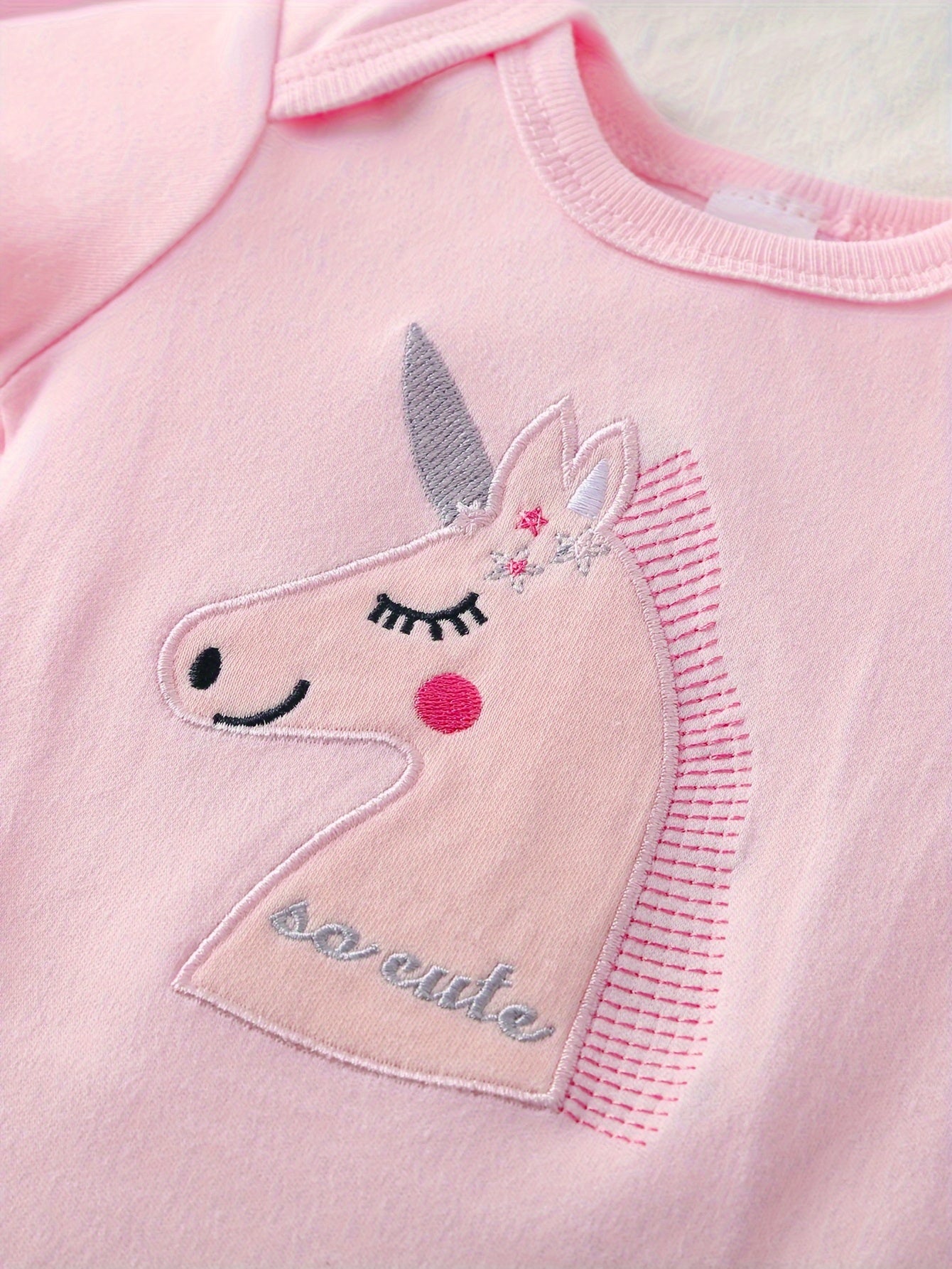 5 Piece Baby Girl Cartoon Triangle Onesies Set Crawling