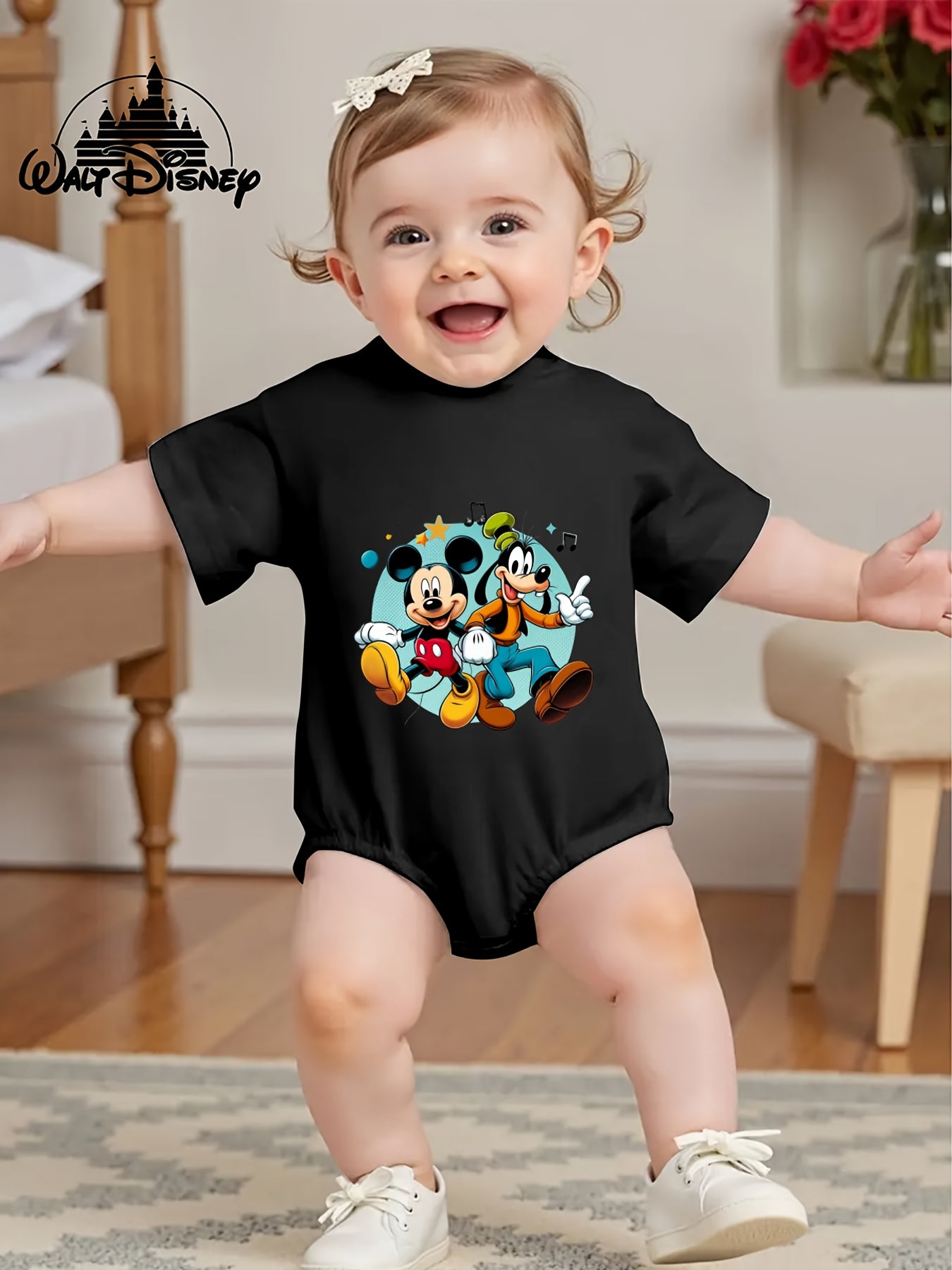 Disney Baby Mickey and Goofy Cute Printed Triangle Onesie for Outdoor Fun 0-3 Years