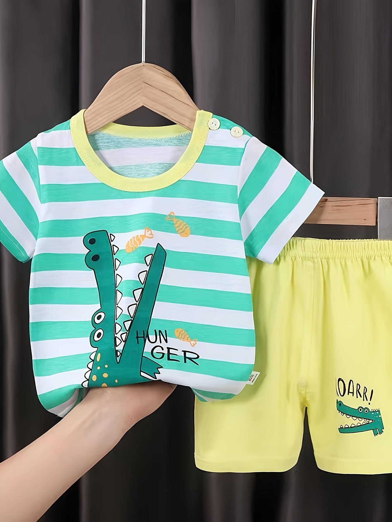 Baby Summer New Short Sleeve Suit! Four Sets! An Eight-piece Set! Children Like The Boat Crocodile Print Pattern, Pure Cotton Material, Comfortable And Breathable. It Is Also The Best Gift Parents Can Give Their Children. Sum