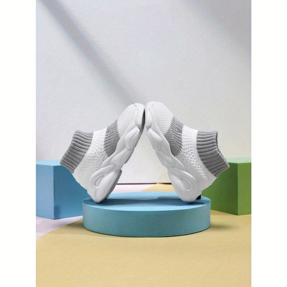 Classic Youngsters High-Top Sneakers Breathable Slip-On EVA Sole All-Season Casual Sports Shoes