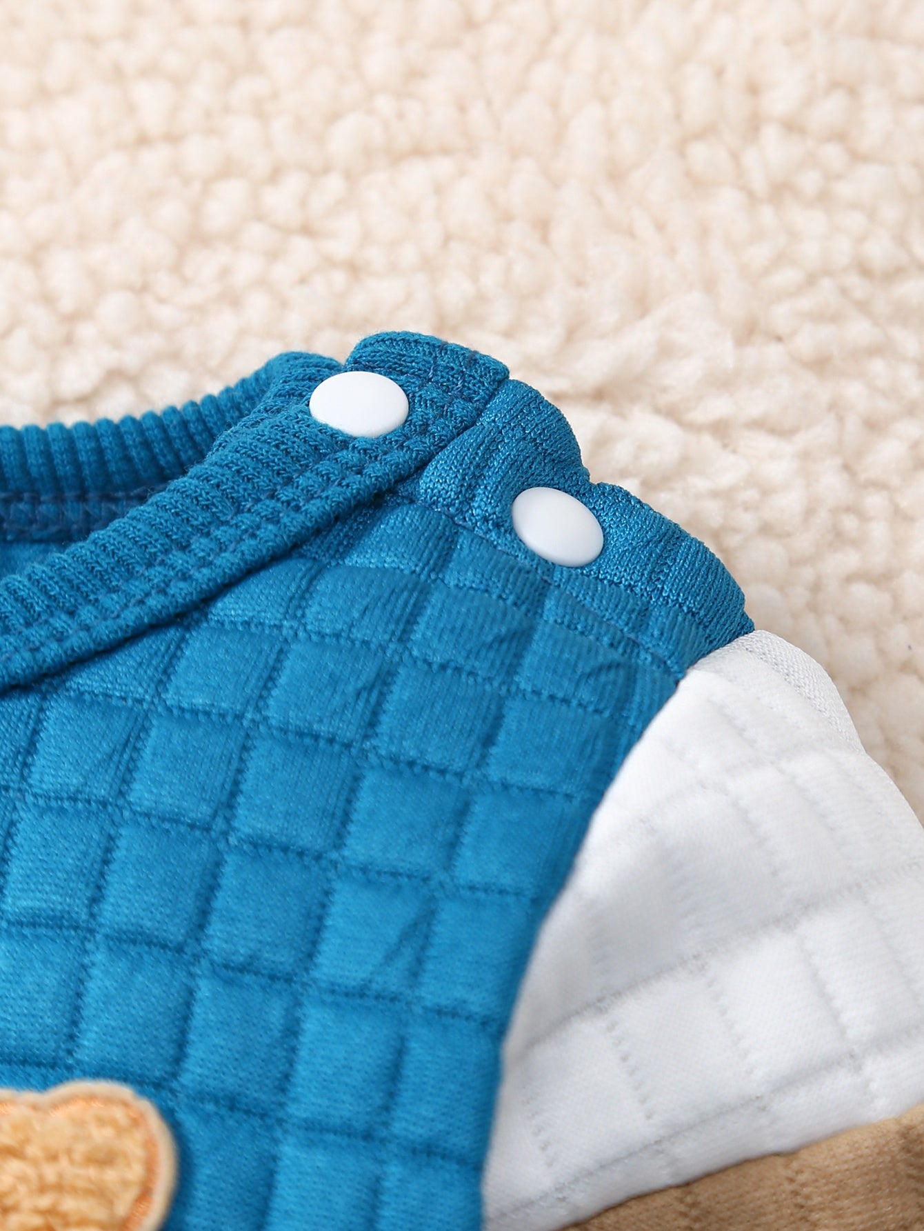 2pcs Baby Boy Pants Set, Teddy Bear Zhangzai Huafu Grid Contrasting Splicing Long Sleeved Shirt+mother's Boy Letter Embroidery Contrasting Pants Set, Newborn Autumn And Winter Cute Clothing, Perfect for Outdoor