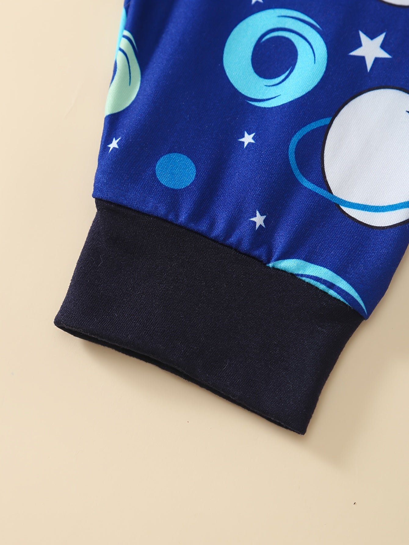 Boys' 4pcs Outfit Set - Cute All-Season Knit Polyester With Spandex, Long Sleeve CrewNeck, All Over Print, Loose Fit With Matching Hat And Hand Claps, For Outdoor