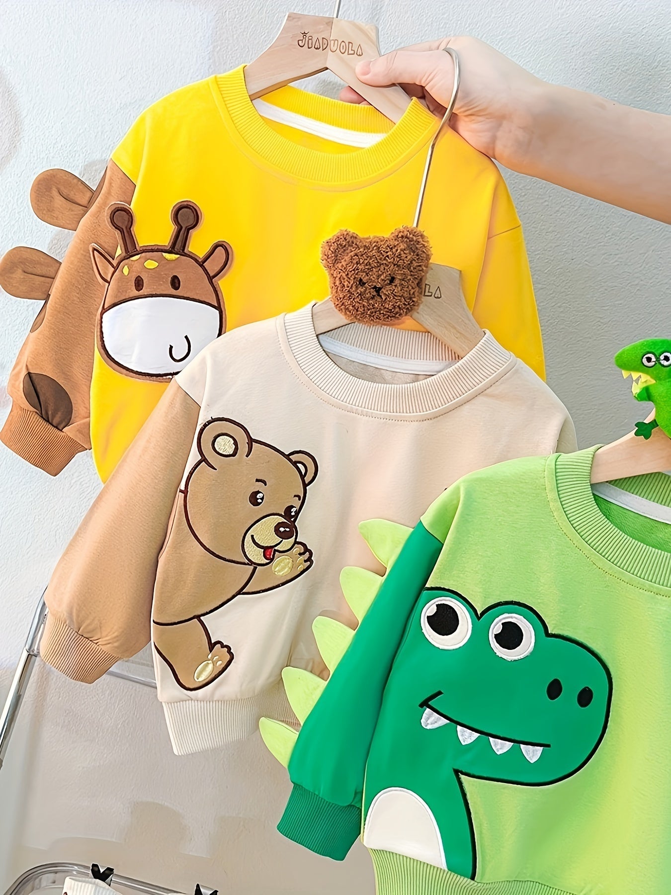 6 Pieces 3 Sets Of Combination Autumn Simple Fashion Set Cute Children Love Crocodile Giraffe Dinosaur Print Series Autumn Set Comfortable And Breathable