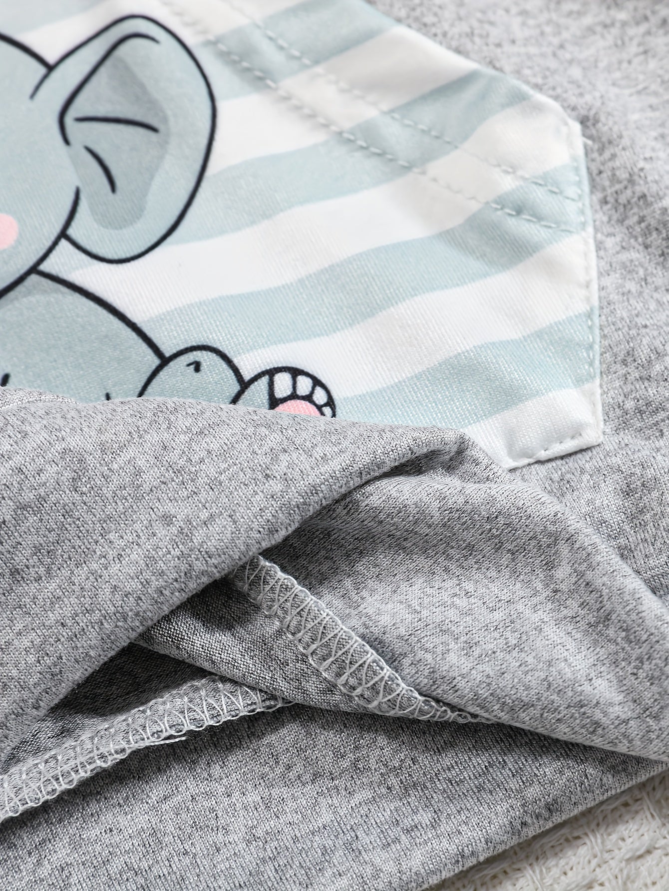 Baby clothing two-piece fall and winter clothes hooded top and pants