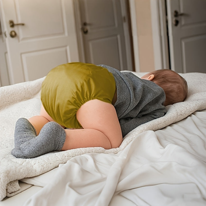 Reusable Cloth Diaper Set 6 Pieces Adjustable Leak Proof Maternity Bag for Babies 0-3 Years